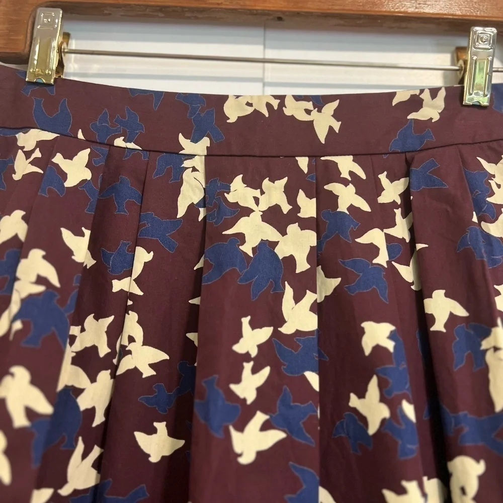 CUE Australia burgundy flock of birds short skirt